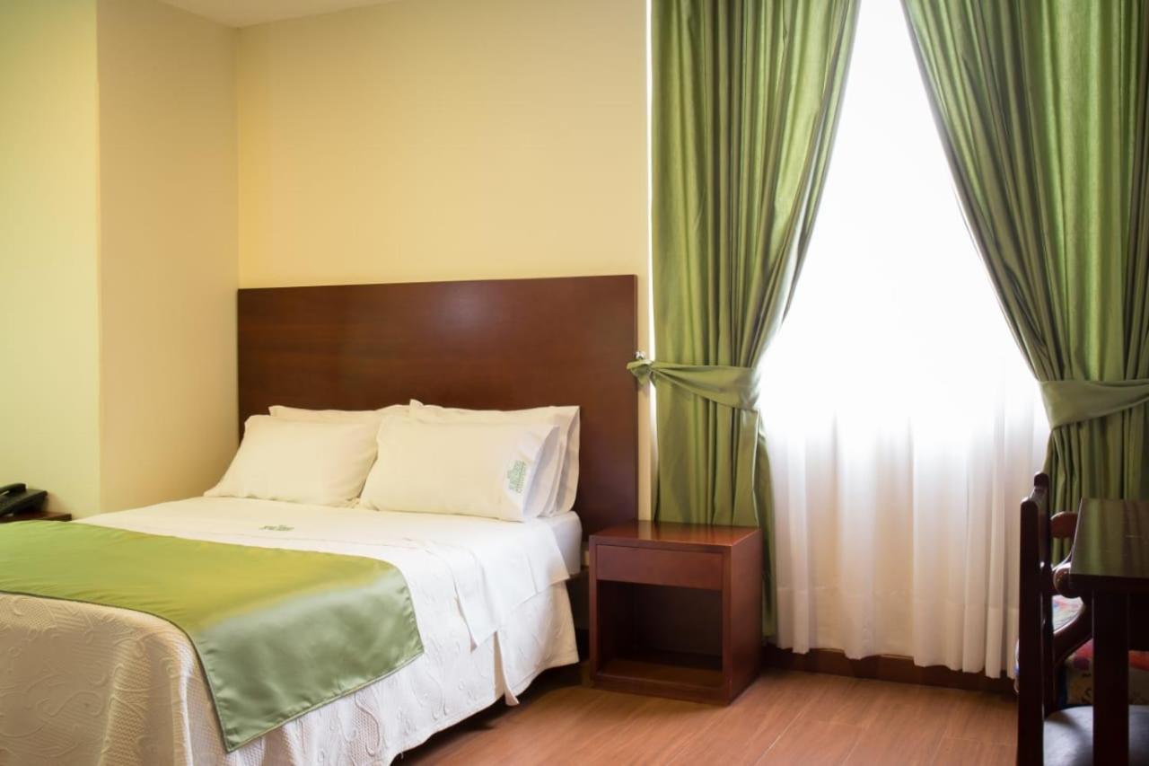 Hotel Nubes Verdes Ipiales Eksteriør billede